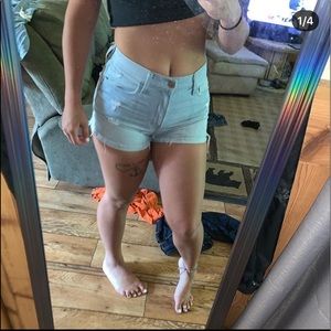 Super cute high waist Hollister shorts